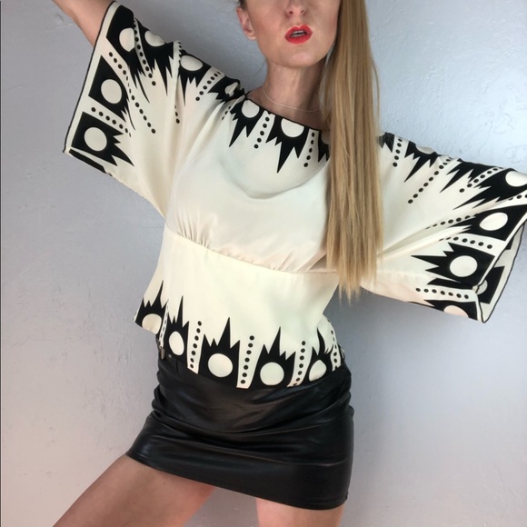 Anthropology x Anna Sui Silk Blouse size 4, small - Picture 2 of 14